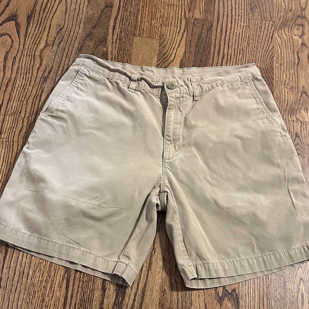 Patagonia Men's Khaki Flat Front Shorts